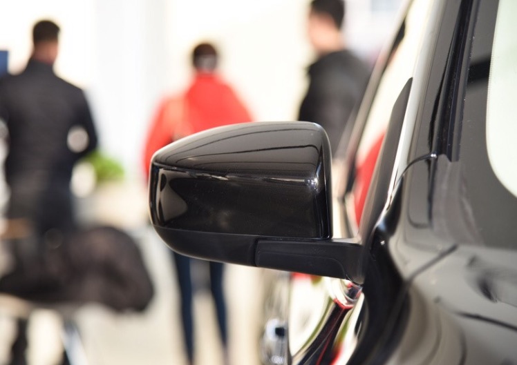 汽車玻璃修復(fù)招人培訓(xùn)，自由職業(yè)月入輕松過萬！