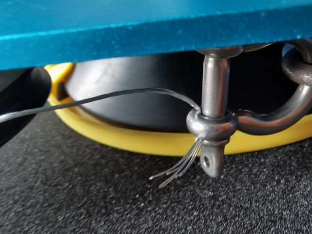 如何使用一把好的汽車玻璃拆裝工具